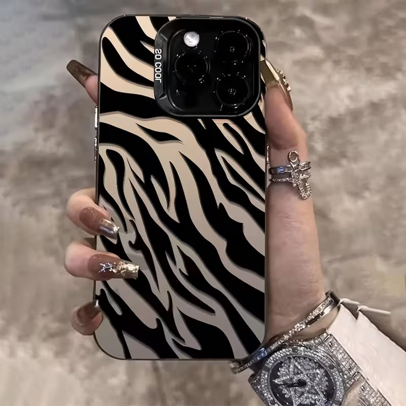 얼룩말 패턴 블랙 고급 IMD 충격 방지 커버 아이폰  - Apple Iphone 15 리뷰 및 가격